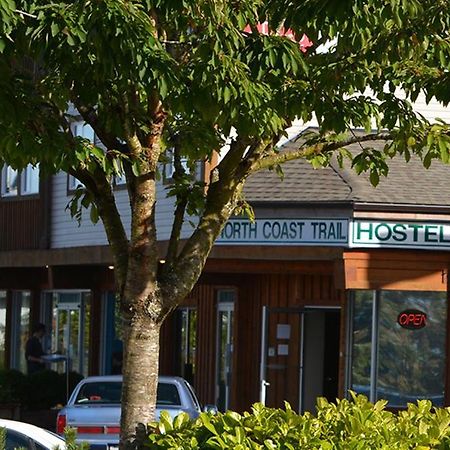 Hostel North Coast Trail Backpackers Ltd Port Hardy Exterior foto