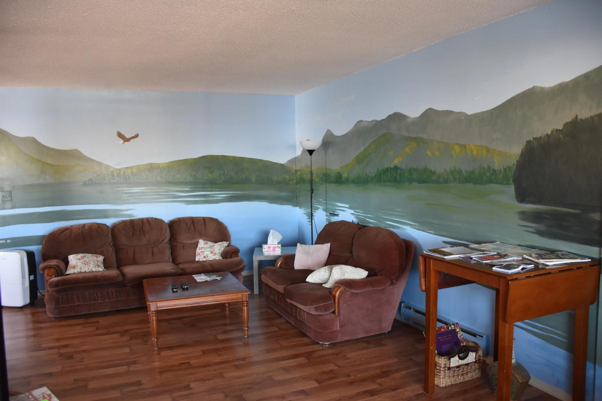 Hostel North Coast Trail Backpackers Ltd Port Hardy Exterior foto